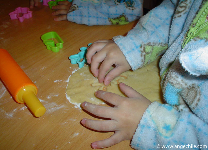 Kids cooking - Pastry Forms