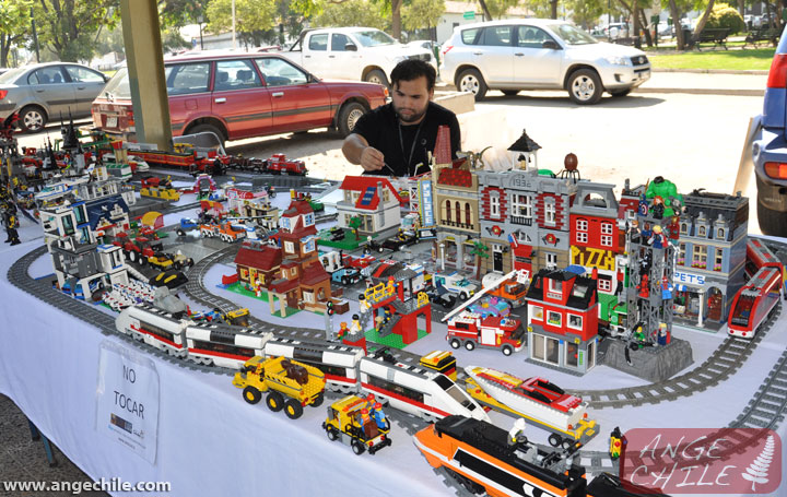 Una ciudad grande hecho de Lego